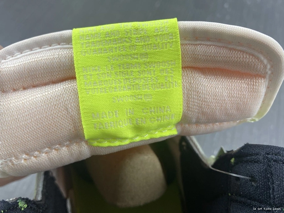 1 Volt Retro OG Air Jordan High 555088-702 Visionaire 0330